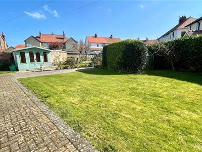 SIDE AND REAR GARDEN